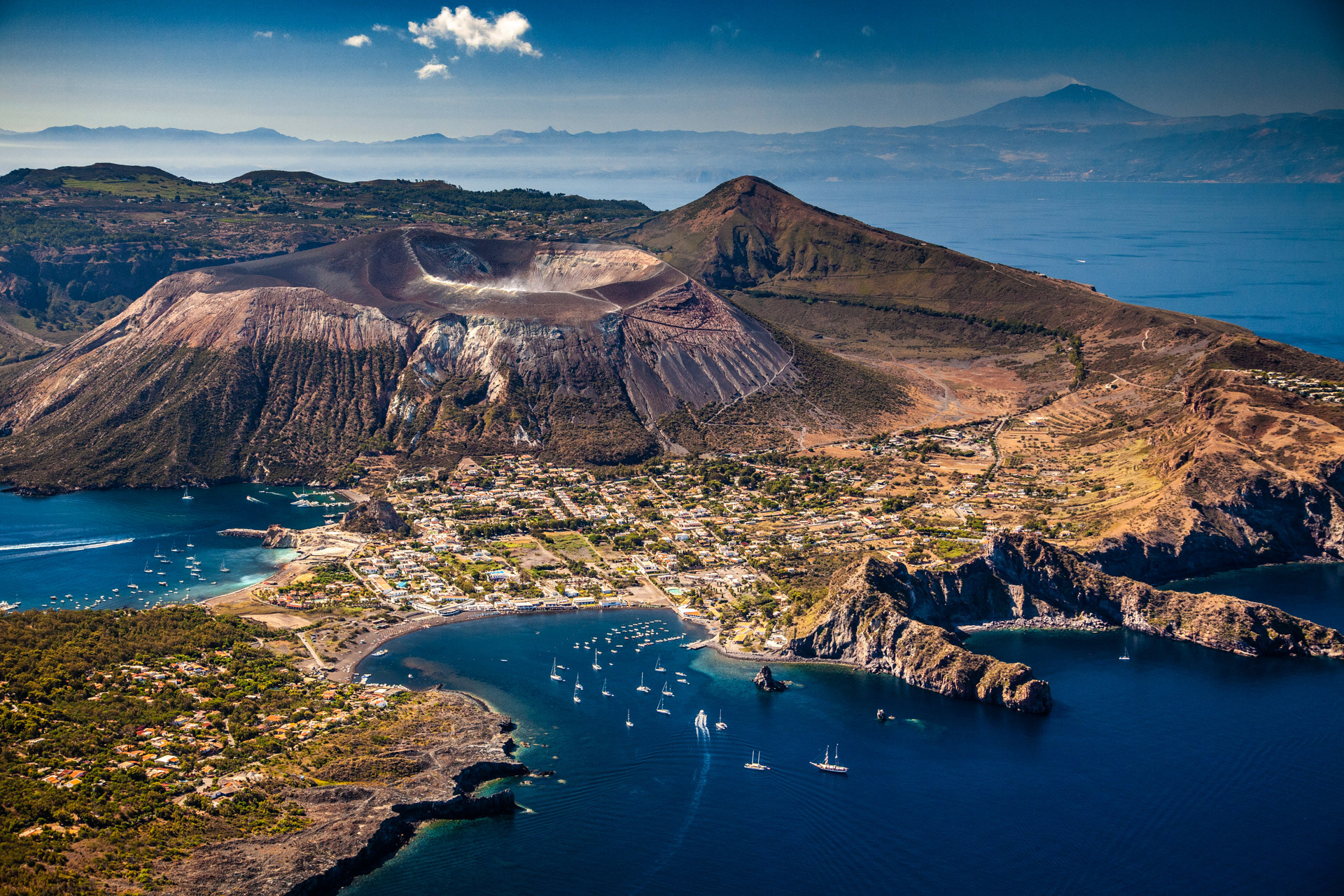 pochivka-kalabria-lipari-panarea-stromboli-web-turs-почивка-калабрия-липари-панарея-стромболи