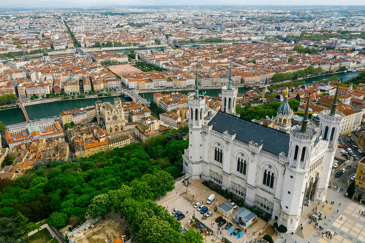 Базилика Нотр Дам дьо Фурвиер (Fourvière)