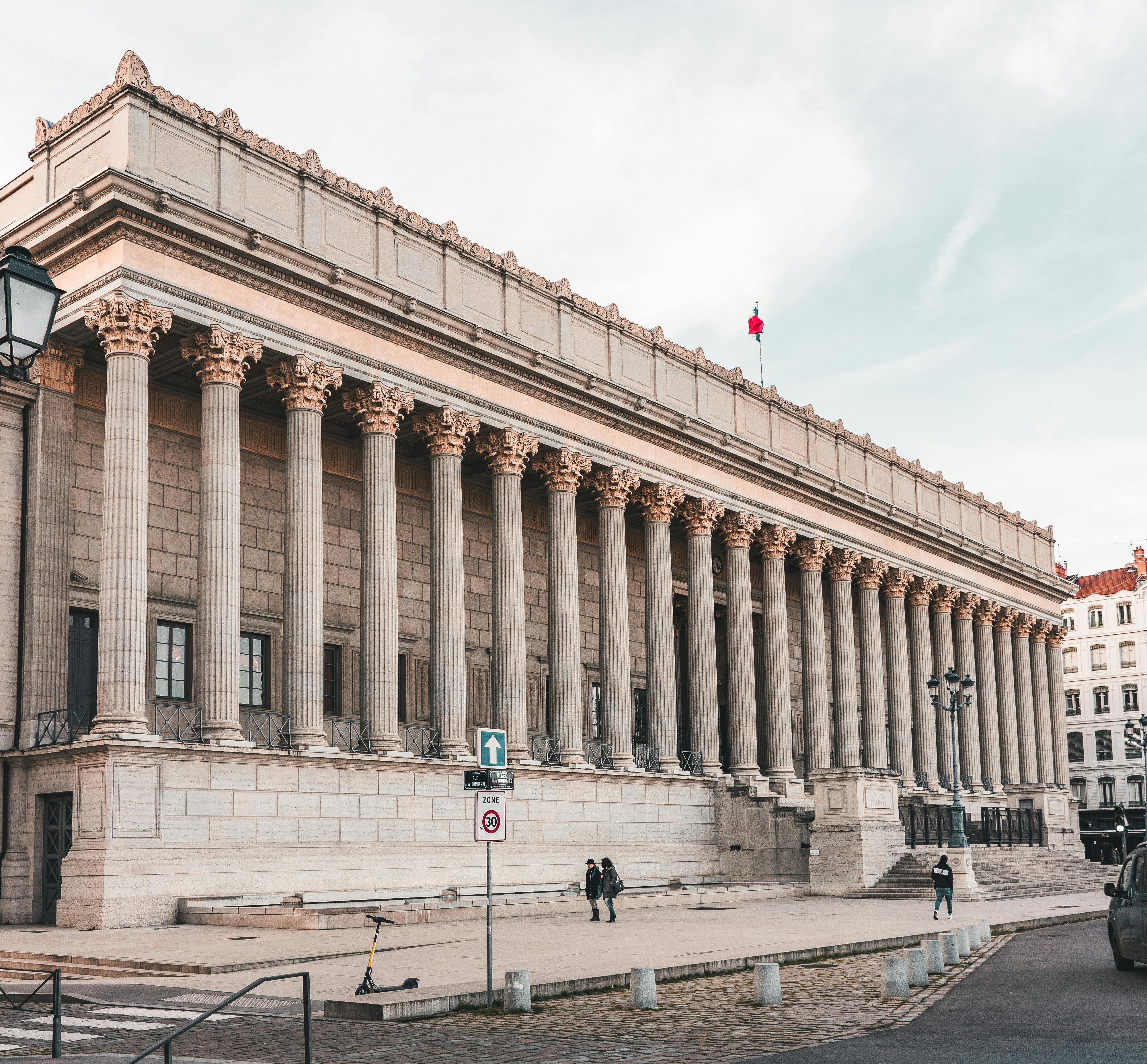 Двореца на правосъдието (Palais de Justice)
